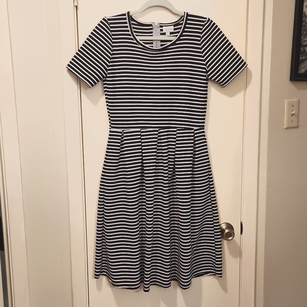 LuLaRoe Amelia black and white stripped medium
